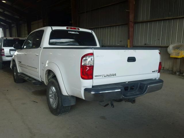 5TBET34124S452772 - 2004 TOYOTA TUNDRA DOU WHITE photo 3