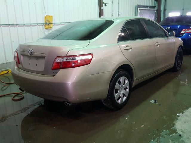 4T1BK46K67U555892 - 2007 TOYOTA CAMRY NEW GOLD photo 4