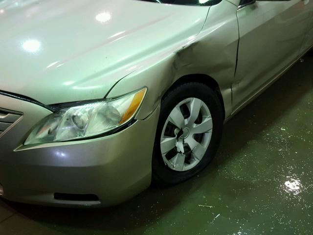 4T1BK46K67U555892 - 2007 TOYOTA CAMRY NEW GOLD photo 9