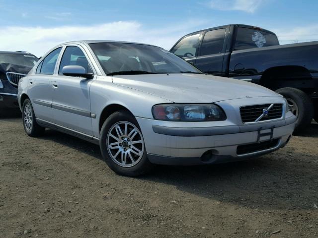 YV1RS64AX42333625 - 2004 VOLVO S60 银色 照片 1