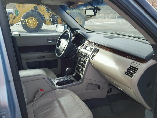 2FMEK62C29BA02303 - 2009 FORD FLEX SEL ლურჯი ფოტო 5