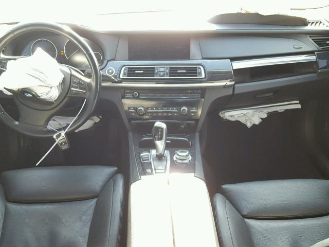 WBAKB8C51BCY65180 - 2011 BMW 750LI WHITE photo 9