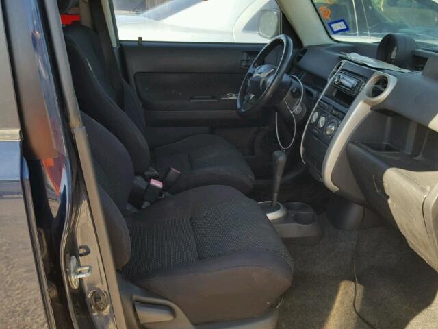 JTLKT324650191730 - 2005 TOYOTA SCION XB ლურჯი ფოტო 5