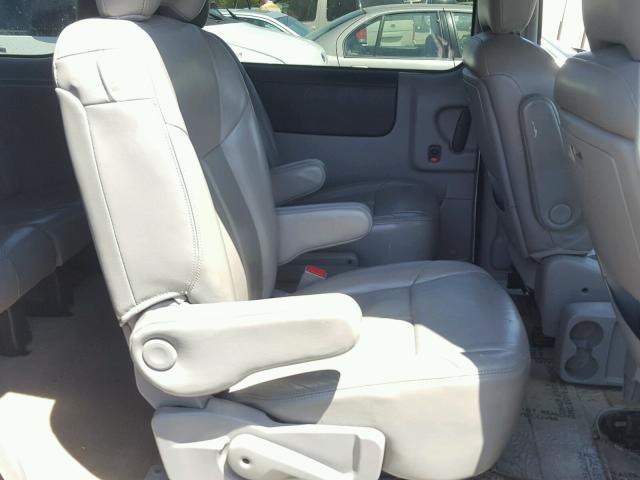 1GNDV33L55D292813 - 2005 CHEVROLET UPLANDER L 银色 照片 6