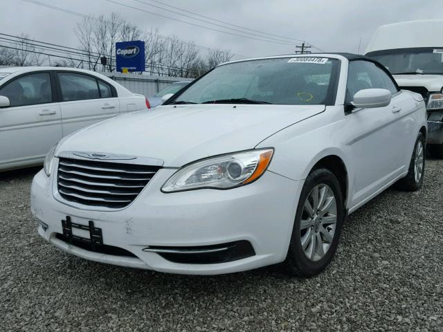 1C3BCBEB0CN155665 - 2012 CHRYSLER 200 TOURIN WHITE photo 2