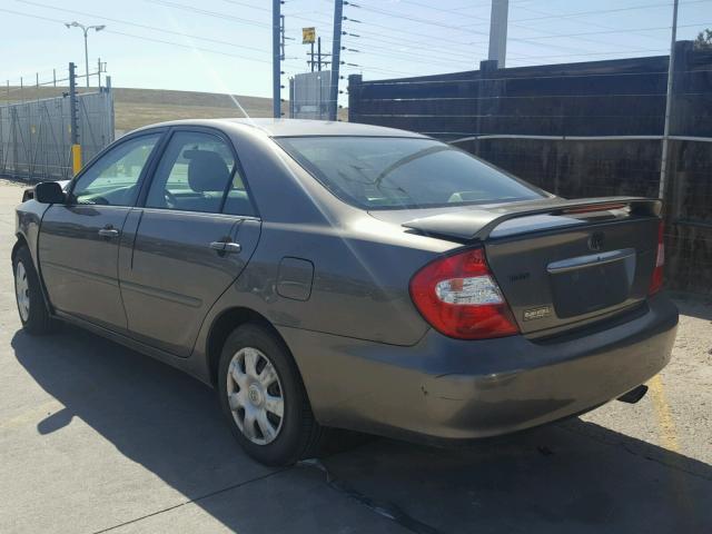 4T1BE32K34U824935 - 2004 TOYOTA CAMRY LE CHARCOAL photo 3