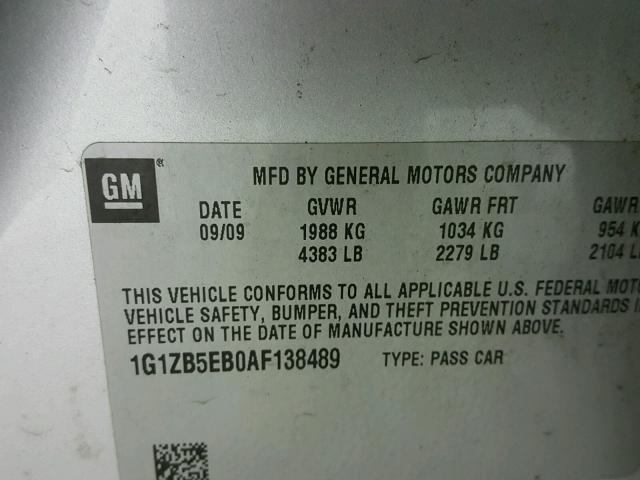 1G1ZB5EB0AF138489 - 2010 CHEVROLET MALIBU LS ვერცხლისფერი ფოტო 10