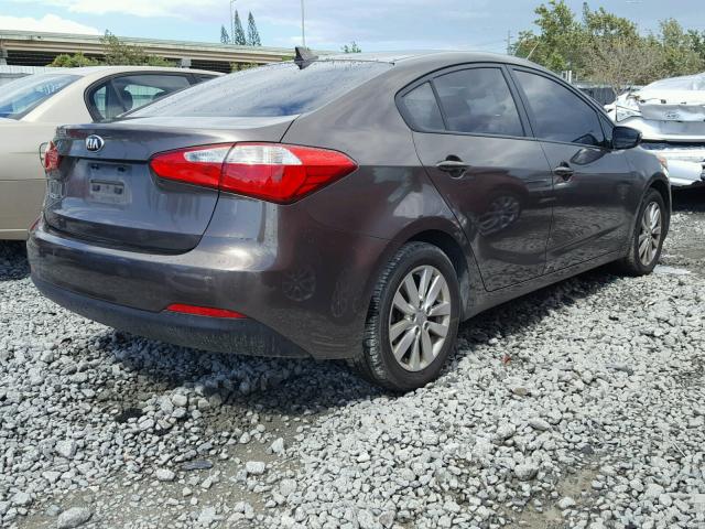 KNAFX4A62E5096883 - 2014 KIA FORTE LX BROWN photo 4