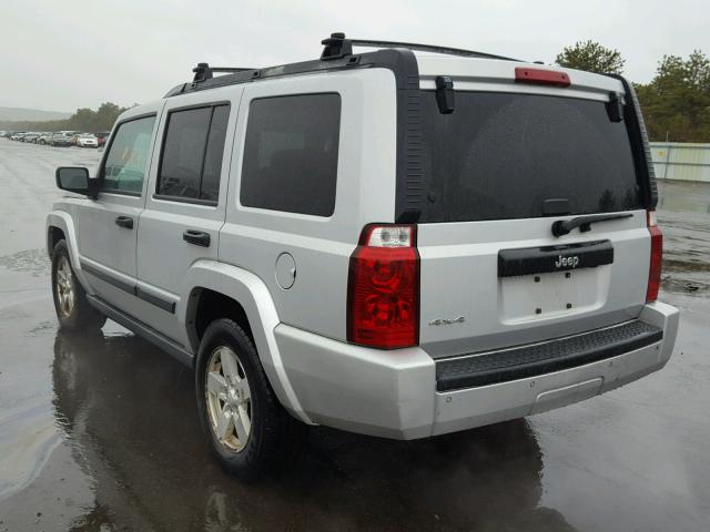 1J8HG48K96C245536 - 2006 JEEP COMMANDER SILVER photo 3