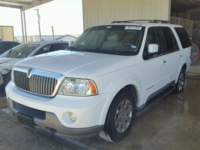 5LMFU28R24LJ12714 - 2004 LINCOLN NAVIGATOR Blanc photo 2