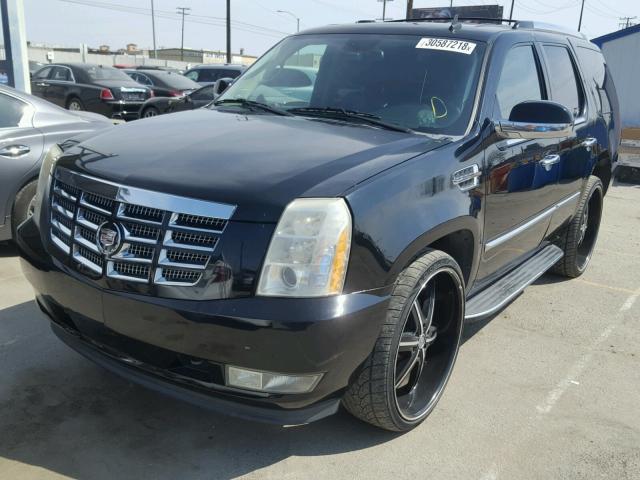 1GYEC63888R221820 - 2008 CADILLAC ESCALADE L BLACK photo 2