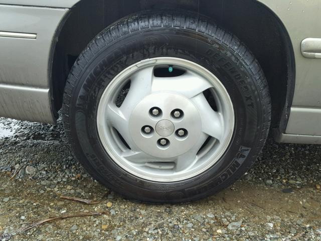 2G1WL52M8V1158315 - 1997 CHEVROLET LUMINA BAS 灰色 照片 9