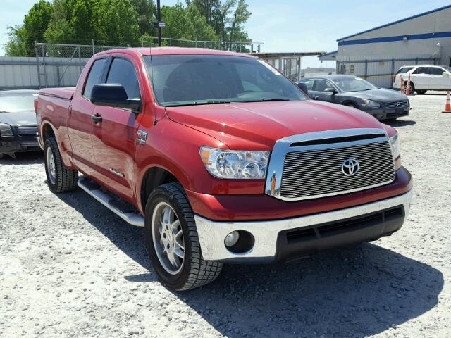 5TFRY5F11BX099726 - 2011 TOYOTA TUNDRA DOU RED photo 1