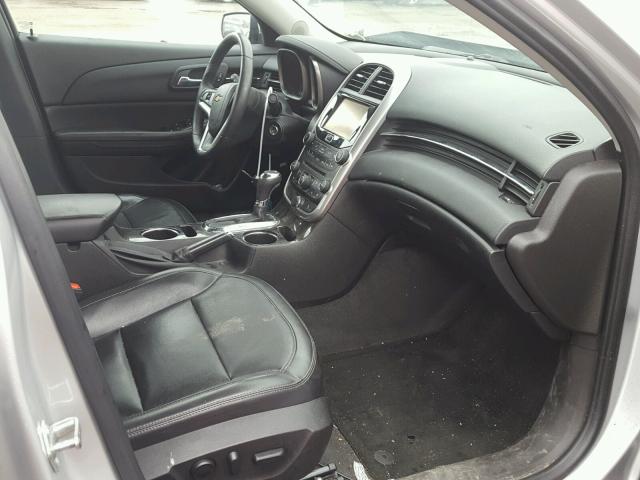 1G11H5SL0EF146445 - 2014 CHEVROLET MALIBU LTZ 银色 照片 5
