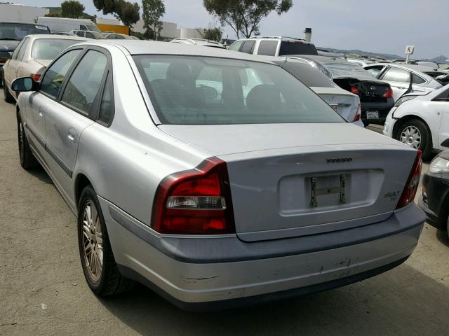 YV1TS90DXY1090899 - 2000 VOLVO S80 T6 TUR SILVER photo 3