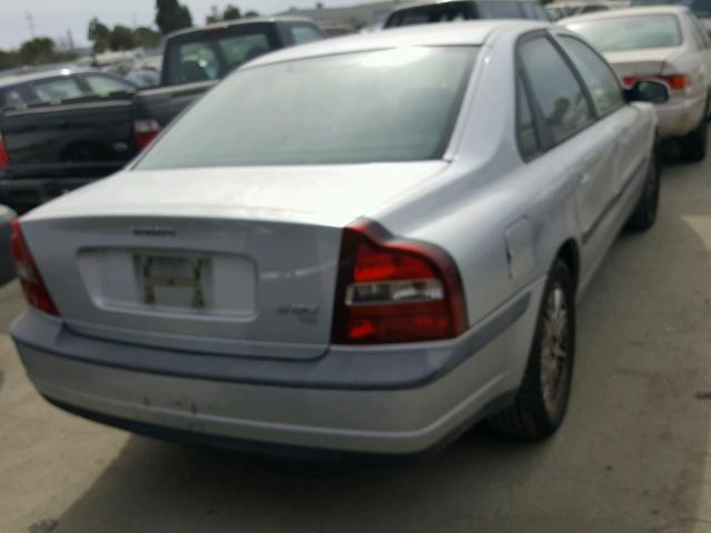 YV1TS90DXY1090899 - 2000 VOLVO S80 T6 TUR SILVER photo 4