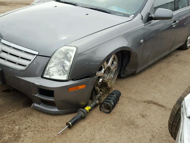 1G6DW677050198451 - 2005 CADILLAC STS GRAY photo 9