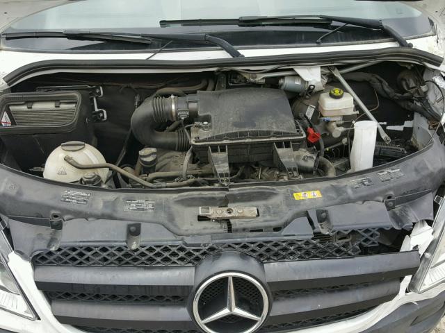 WD4PE7CC5D5809944 - 2013 MERCEDES-BENZ SPRINTER 2 WHITE photo 7