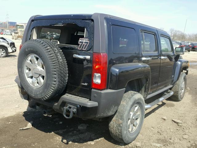 5GTEN13E388106369 - 2008 HUMMER H3 BLACK photo 4