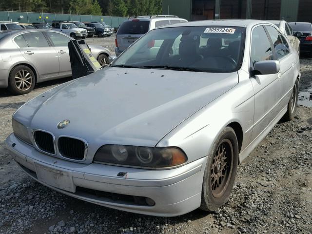 WBADT43453GY98389 - 2003 BMW 525 I AUTO SILVER photo 2