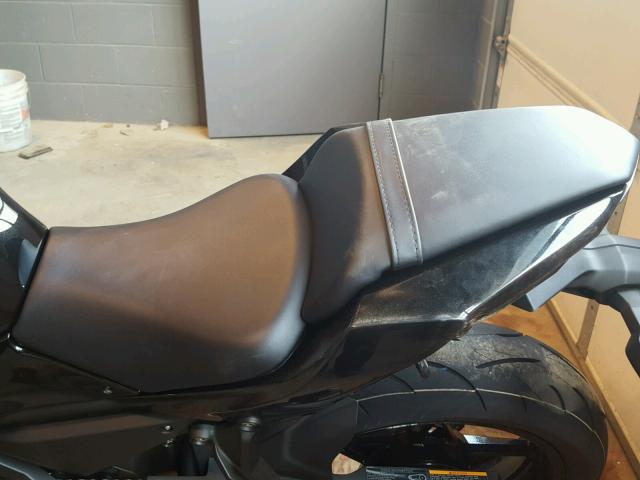 JKAEXEJ11HDA00855 - 2017 KAWASAKI EX650 J 黑色 照片 6