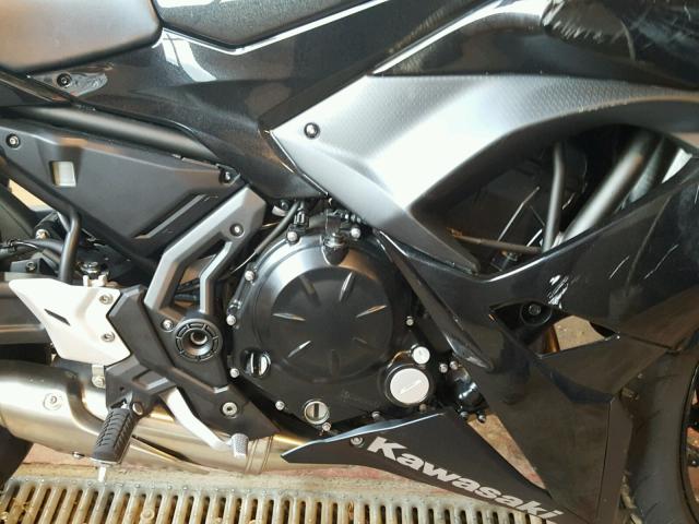 JKAEXEJ11HDA00855 - 2017 KAWASAKI EX650 J 黑色 照片 7