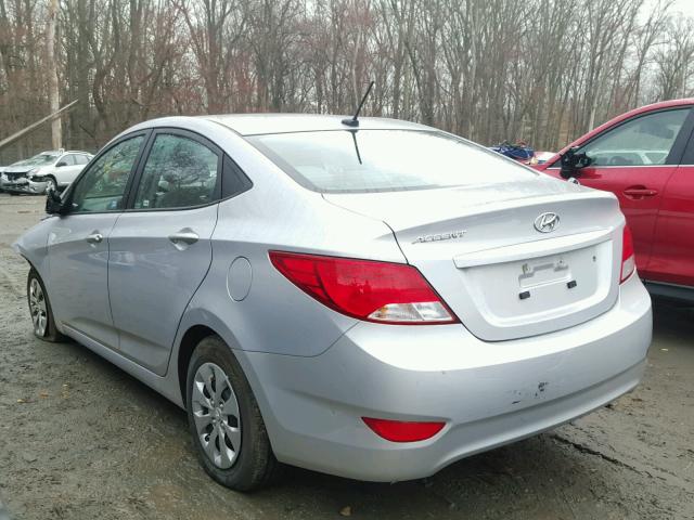 KMHCT4AE1HU292960 - 2017 HYUNDAI ACCENT SE SILVER photo 3