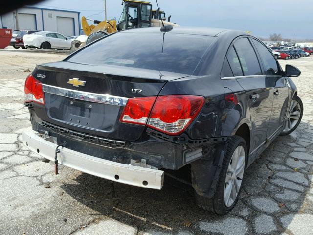 1G1PG5SB4F7223303 - 2015 CHEVROLET CRUZE LTZ BLACK photo 4