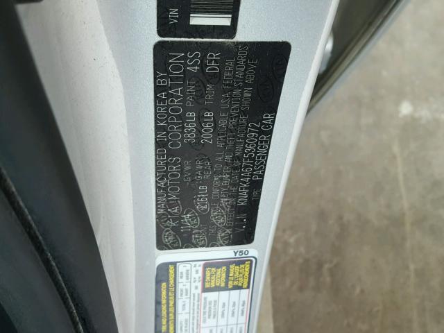 KNAFK4A67F5360972 - 2015 KIA FORTE LX SILVER photo 10