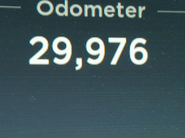 5YJSA1E26FF117355 - 2015 TESLA MODEL S WHITE photo 8