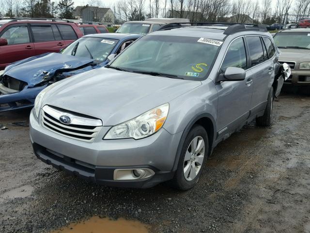 4S4BRCGC3A3322742 - 2010 SUBARU OUTBACK 2. SILVER photo 2