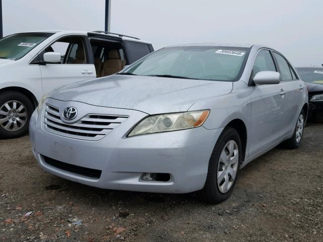 4T1BE46K67U151062 - 2007 TOYOTA CAMRY NEW SILVER photo 2
