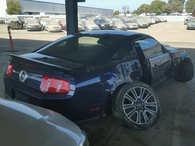 1ZVBP8CH0A5134724 - 2010 FORD MUSTANG GT BLUE photo 4