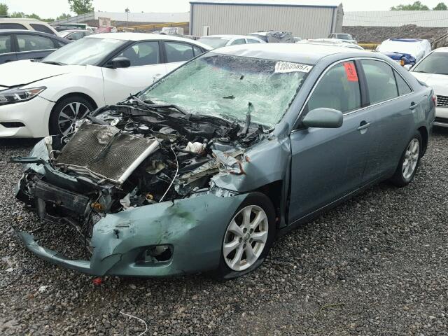 4T1BF3EK7BU583869 - 2011 TOYOTA CAMRY BASE GREEN photo 2