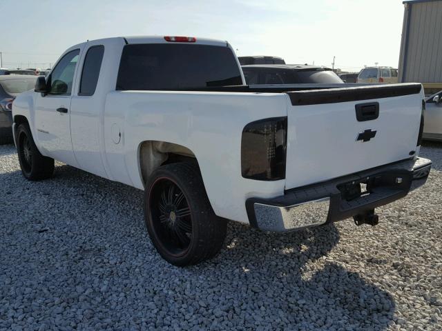 1GCEC19J68Z241230 - 2008 CHEVROLET SILVERADO WHITE photo 3