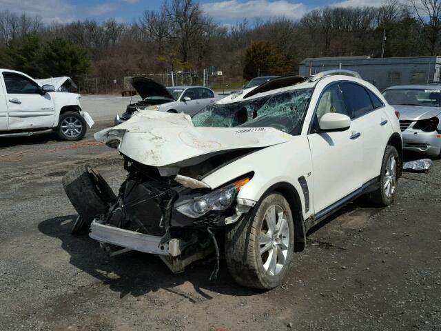 JN8CS1MW9EM412207 - 2014 INFINITI QX70 WHITE photo 2