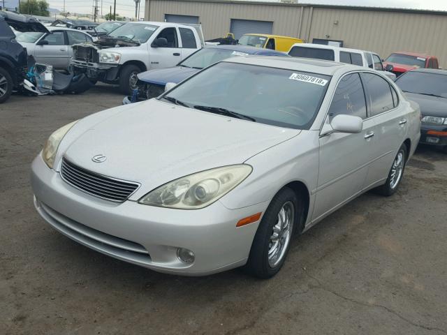 JTHBA30G355058570 - 2005 LEXUS ES 330 SILVER photo 2