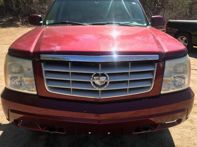 1GYEK63N33R144193 - 2003 CADILLAC ESCALADE L RED photo 3