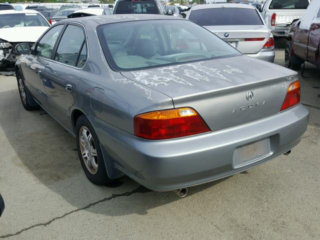 19UUA5678YA056081 - 2000 ACURA 3.2TL GRAY photo 3