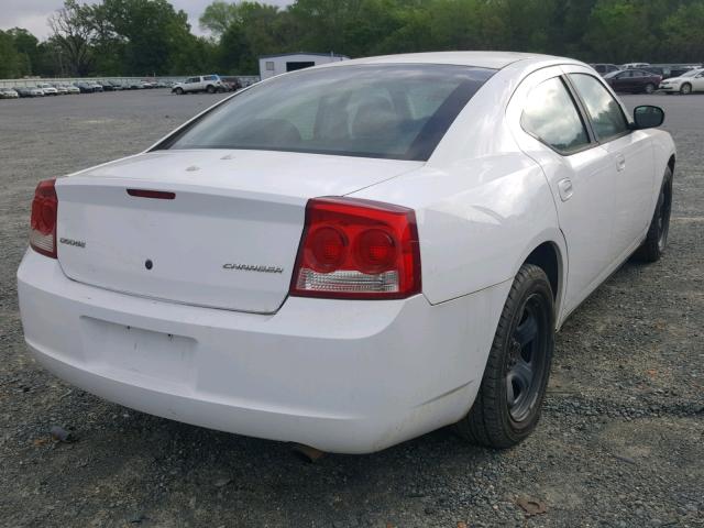 2B3AA4CT1AH258217 - 2010 DODGE CHARGER WHITE photo 4