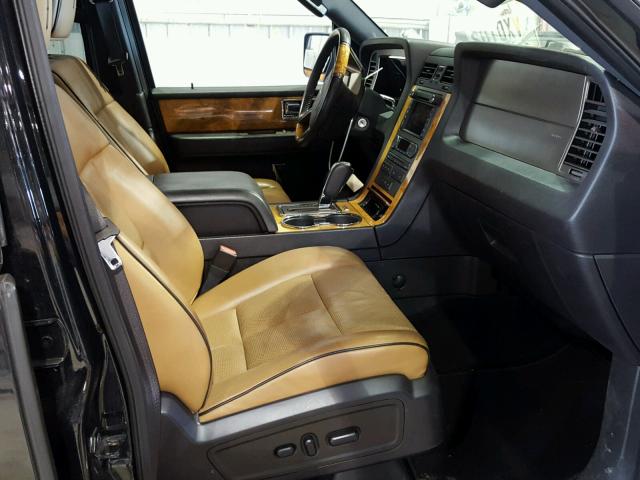 5LMJJ2J54CEL04519 - 2012 LINCOLN NAVIGATOR BLACK photo 5