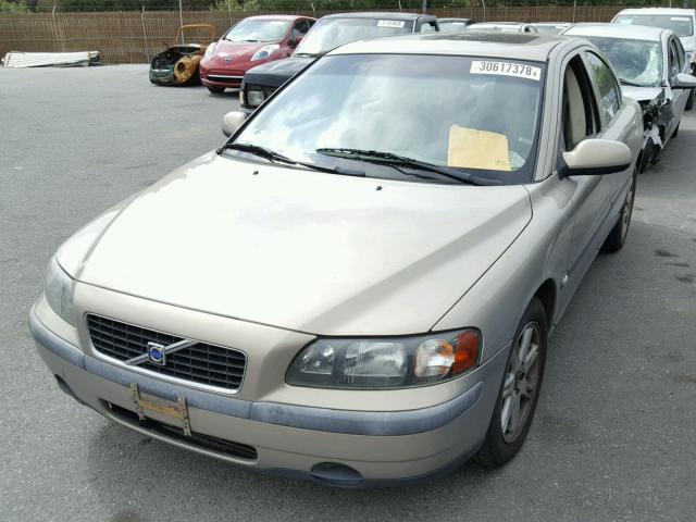 YV1RS58D312042619 - 2001 VOLVO S60 2.4T BEIGE photo 2