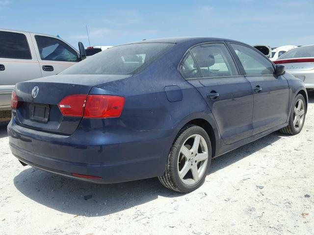 3VW2K7AJ3CM395759 - 2012 VOLKSWAGEN JETTA BASE 蓝色 照片 4