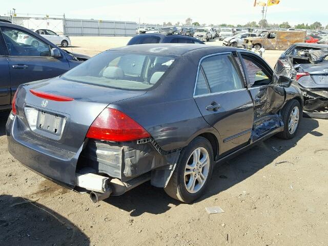 JHMCM56327C003716 - 2007 HONDA ACCORD SE GRAY photo 4