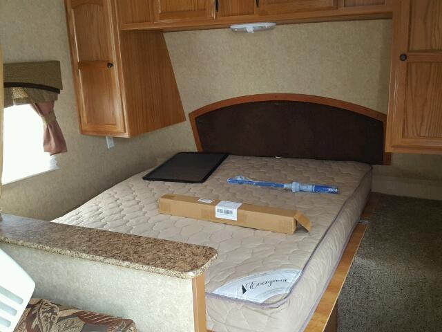 47CTCLN2XBT206233 - 2011 UTILIMASTER ALL MODELS Белый фото 6