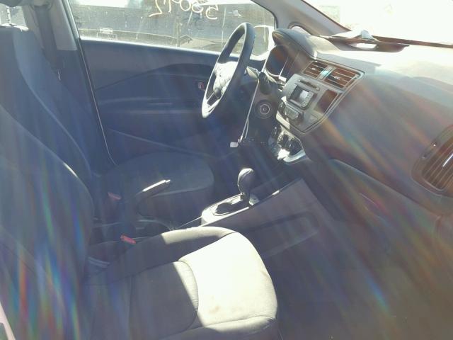 KNADM4A37D6301452 - 2013 KIA RIO LX WHITE photo 5