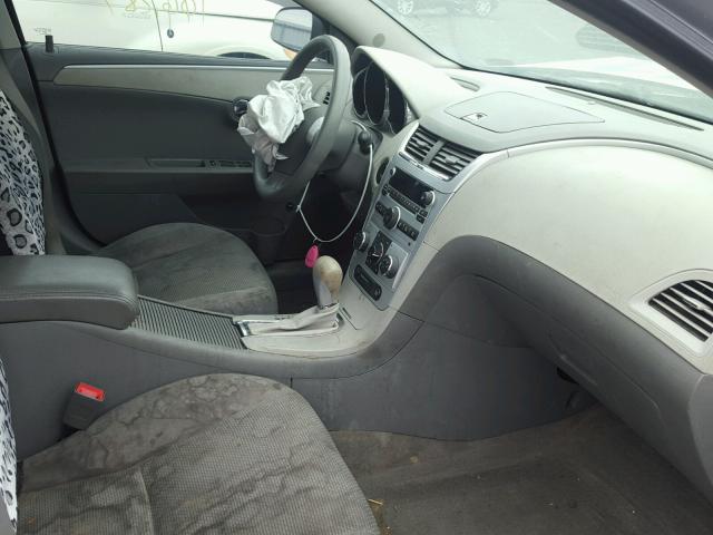 1G1ZA5EB6AF106553 - 2010 CHEVROLET MALIBU LS 银色 照片 5