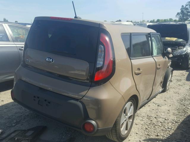 KNDJN2A28G7312425 - 2016 KIA SOUL BROWN photo 4