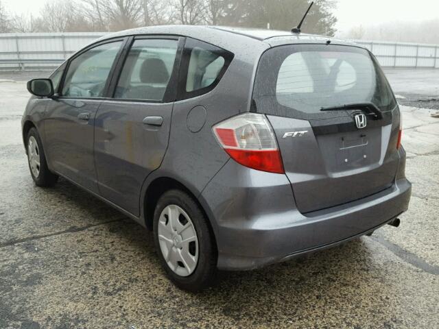 JHMGE8G37DC030842 - 2013 HONDA FIT GRAY photo 3