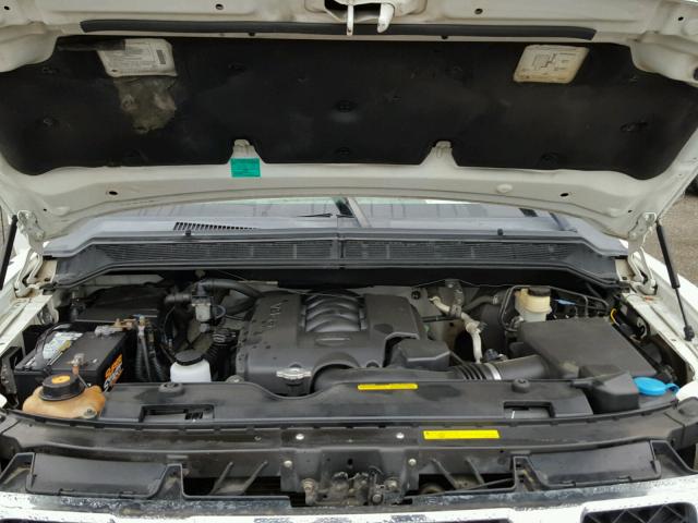 1N6BA07B05N523913 - 2005 NISSAN TITAN XE WHITE photo 7